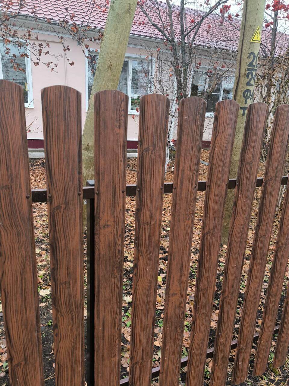 Забор из евроштакетника 12м Античное Дерево Принтек в Екатеринбурге