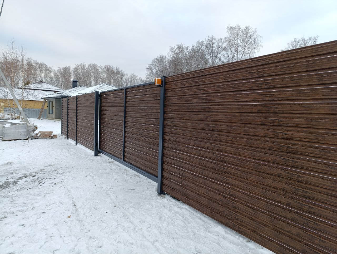Забор-ранчо из евроштакетника 58м Темный Каштан 3D Принтек фото 1 в Екатеринбурге