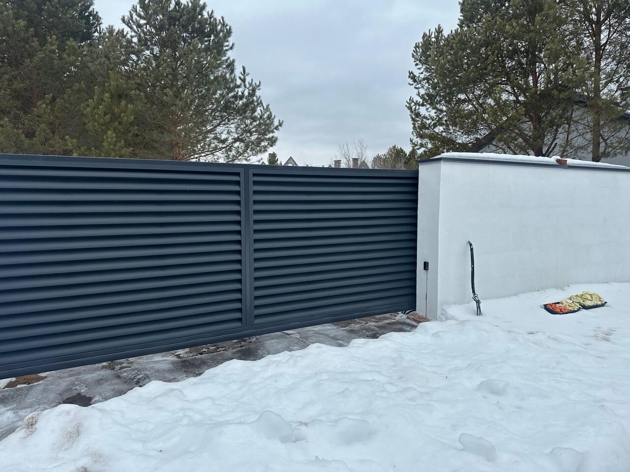 Забор-жалюзи 76м RAL7024/7024 Серый Графит двусторонний МАТТЕ фото 2 в Екатеринбурге