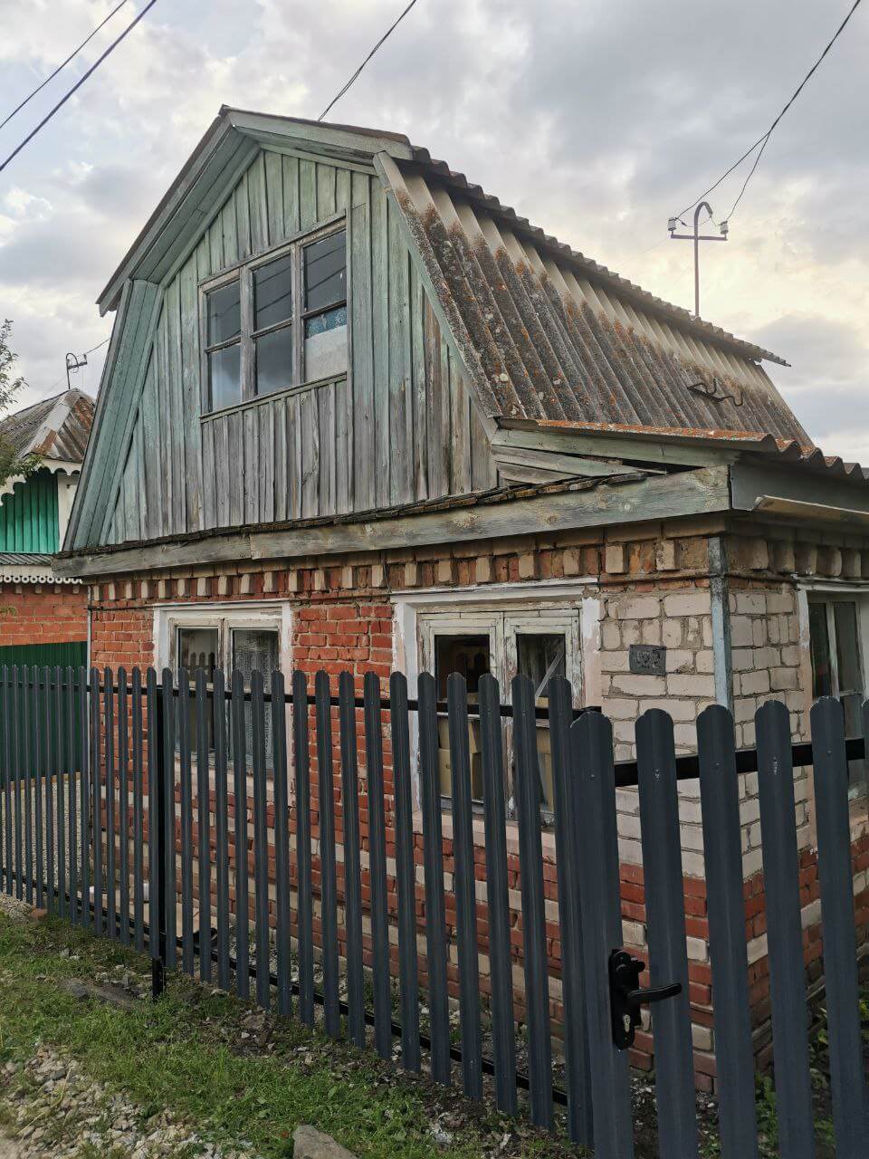 Забор из евроштакетника 7м RAL7024/7024 Серый Графит двусторонний фото 2 в Екатеринбурге