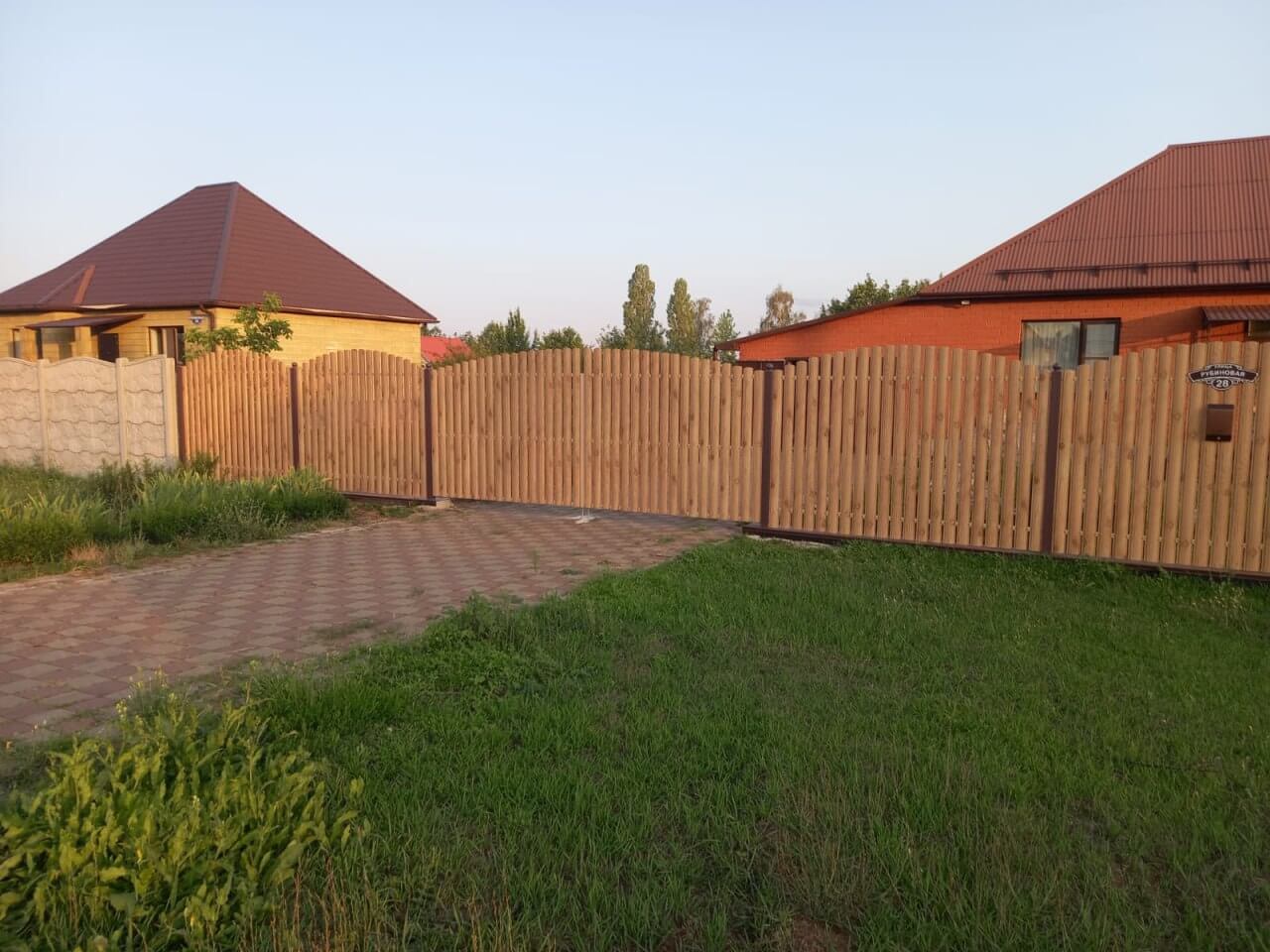 Забор из евроштакетника 24м Клен Светлый SteelArt фото 2 в Екатеринбурге