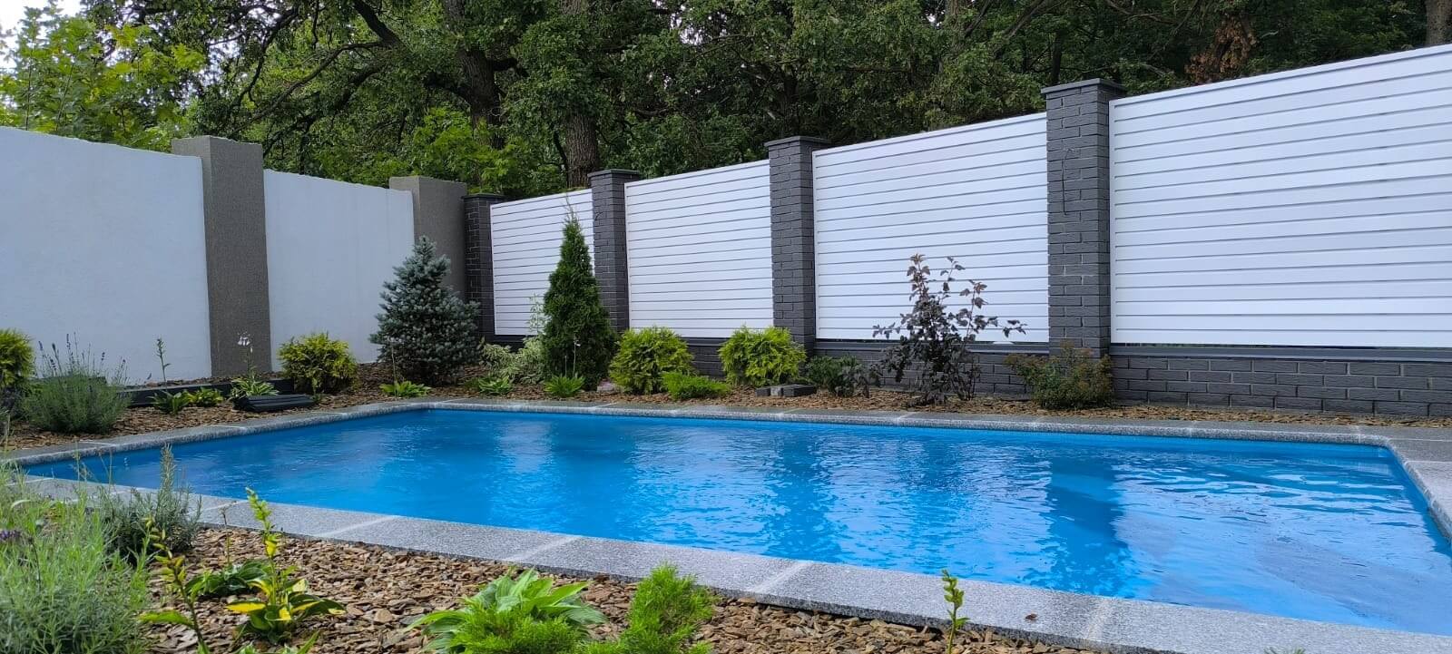 Забор-жалюзи из ламелей Хай-Тек 54м RAL9003 Белый фото 4 в Екатеринбурге